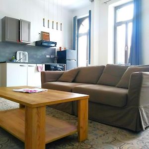 Cours Foucault Balcony: Spacious Comfort with Park Views Apartment Montauban Exterior photo