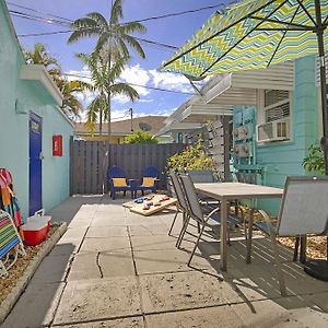 Steps To Beach & Downtown! Cozy Beach Bungalow #1 Apartment Lake Worth Beach Exterior photo