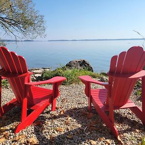 Unique Waterfront House With Private Beach Villa Gananoque Exterior photo