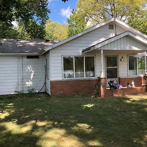 Hanson Family Lake House Villa Angola Exterior photo