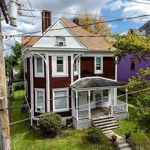Step Back In Time Charming Victorian With Modern Amenities Apartment Homestead Exterior photo