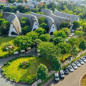 The Coffee City - Healing & Retreats Hotel Buon Ma Thuot Exterior photo