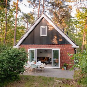 Luxe Vakantiehuis Grove Den Veluwe Villa Nunspeet Exterior photo