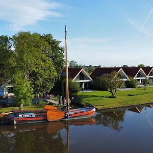 Vakantiehuis Aan Het Water - Vakantiepark De Schreiershoek Hotel Dokkum Exterior photo