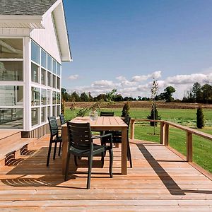 Hambly House - Modern Farmhouse Near Pec Villa Greater Napanee Exterior photo