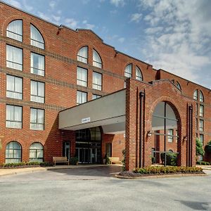 Embassy Suites Williamsburg Exterior photo