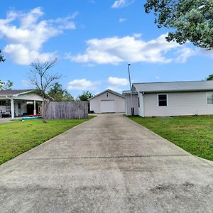 Loaded House And Guest House W Game Room Gym Panama City Exterior photo