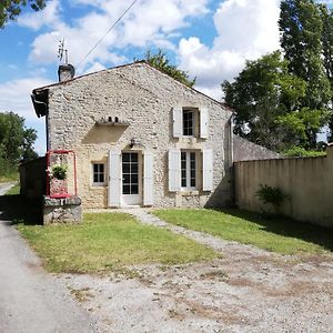 La Petite Maison Villa Matha Exterior photo