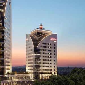 Hampton By Hilton Bursa Hotel Exterior photo