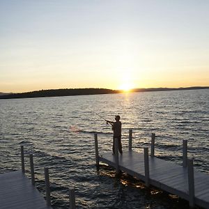 Belknap Point Inn Gilford Exterior photo