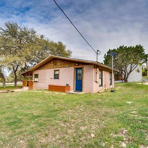 Cabana Luna Cabin With Deck, Swing And Fire Pit! Villa Rio Frio Exterior photo