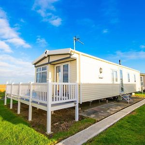 Mp124 - Camber Sands Holiday Park - Sleeps 6 - Full Decking - Beautiful Marsh Views Hotel Exterior photo