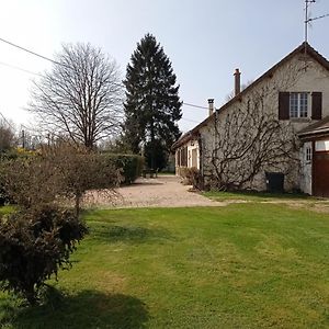 Belle Maison De Campagne Confortable 17 Couchages Apartment La Bazoche-Gouet Exterior photo