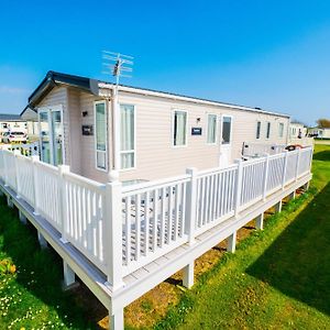 Mp639 - Camber Sands Holiday Park - 3 Bedroom - Sleeps 8 - Large Gated Decking - Close To Facilities Exterior photo