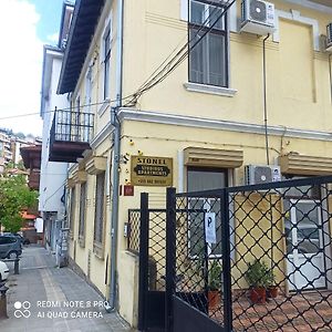 Apartament Stonel Apartment Veliko Tarnovo Exterior photo