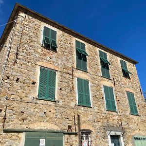 La Casa Di Arturo Apartment Gorleri Exterior photo