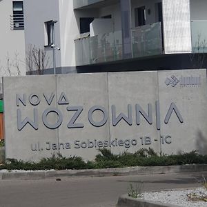 Apartament Number 2 Nova Wozownia Free Parking Apartment Leszno  Exterior photo