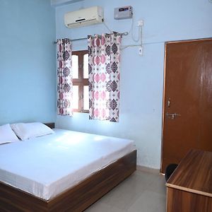 Mahamaya Paying Guest House Varanasi Exterior photo