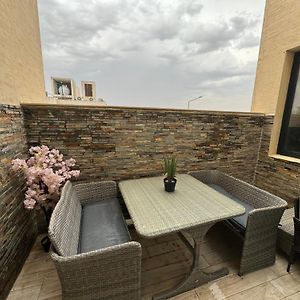 Shka Fakhra ٣ Grf Nom Osala Badjol Dati ١١ Apartment Riyadh Exterior photo