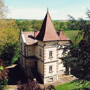 Petit Chateau Le Piot Bed & Breakfast Fleurance Exterior photo