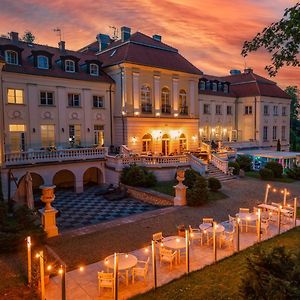 Hotel Palac Alexandrinum Krubki Exterior photo