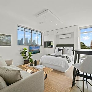 Modern Potts Point Studio Apartment Sydney Exterior photo