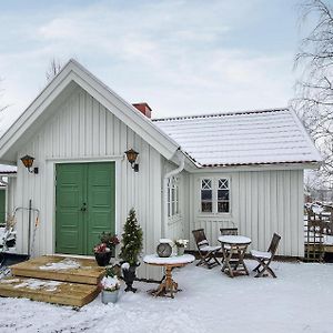 Cozy Home In Oexabaeck With Wifi Oxaback Exterior photo