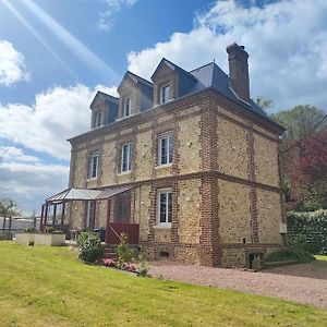 Maison De Maitre Avec Piscine Villa Quetteville Exterior photo