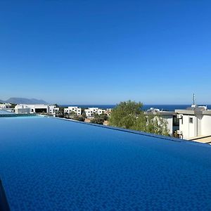 2+1 Sea View - Infinity Pool Apartment Kyrenia  Exterior photo