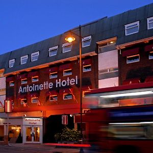 Antoinette Hotel Wimbledon London Exterior photo