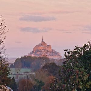 L'Aurore De La Baie, Vue Sur Le Mont-Saint-Michel Bed & Breakfast Huisnes-sur-Mer Exterior photo