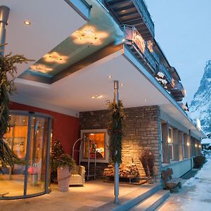 Parkhotel Schoenegg Grindelwald Exterior photo