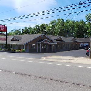 Red Carpet Inn Orchard Park Exterior photo