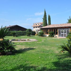 Agriturismo La Colombaia Villa Capua Exterior photo