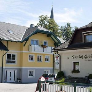 Gaestehaus Groeblacher Hotel Kostenberg Exterior photo