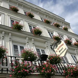 Logis - Hotel & Restaurant Le Bellevue La Bouille Exterior photo