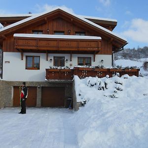 Margus Apartmany Oscadnica Exterior photo