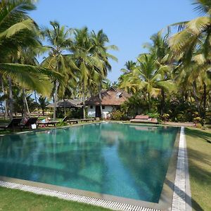 Kanan Beach Resort Nileshwar Exterior photo