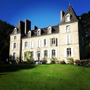 Chateau De Penfrat Bed & Breakfast Gouesnach Exterior photo