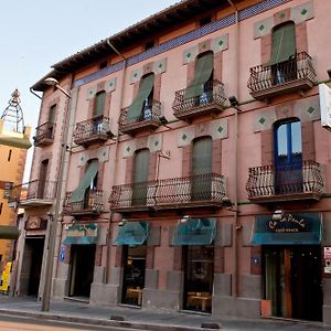 Fonda Ca La Paula Hotel Castellfollit de la Roca Exterior photo