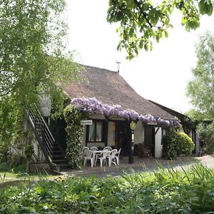 La Marechalerie Bed & Breakfast Monthodon Exterior photo