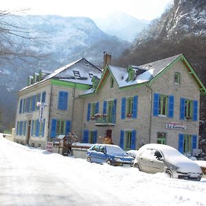 Auberge La Caverne Hotel Laruns Exterior photo