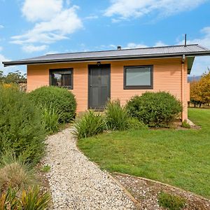 Blackwood Park Cottages Mole Creek Exterior photo