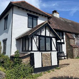 Stunning 15Th Century Cottage Arundel Exterior photo