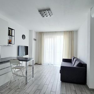 Severis Apartment Fiumicino Exterior photo