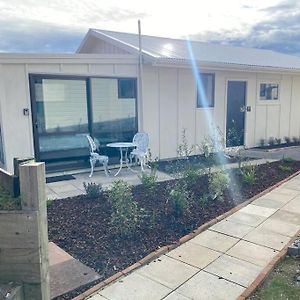 Little Hideaway Apartment Taupo Exterior photo