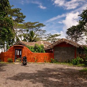 Manulalu B&B Bajawa Exterior photo