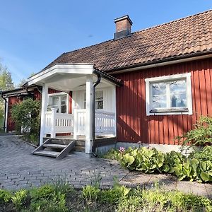 Red Cottage With A Nice View Of The Landscape, At Aboda Klint Alsterbro Exterior photo