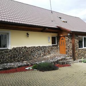 Chata Pod Lipou Villa Bacuch Exterior photo