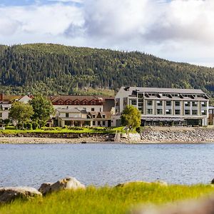 Fru Haugans Hotel Mosjoen Exterior photo